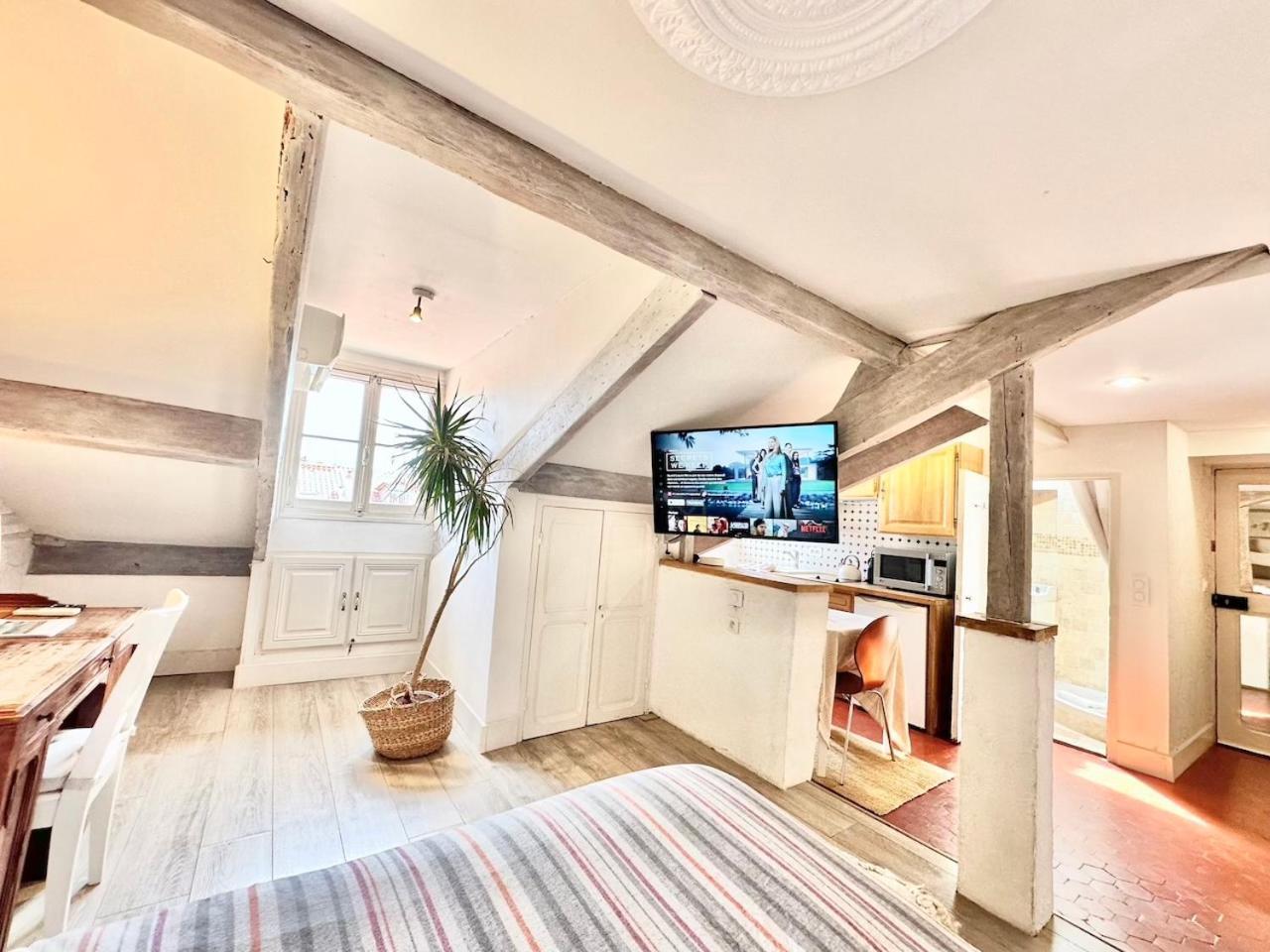 Ersextius, Ggb2, Apartamento *